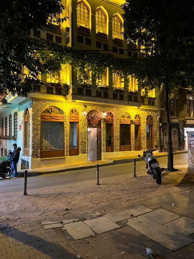 Centrally Located, 2+1 House In Taksim, Cihangir Istambul Exterior foto