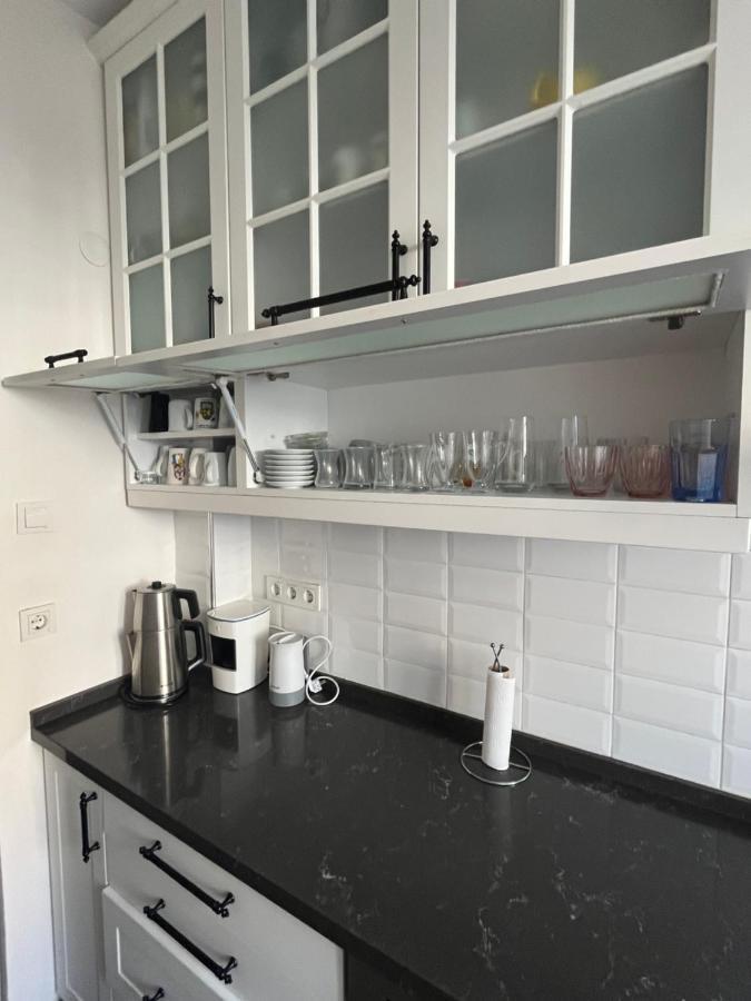 Centrally Located, 2+1 House In Taksim, Cihangir Istambul Exterior foto